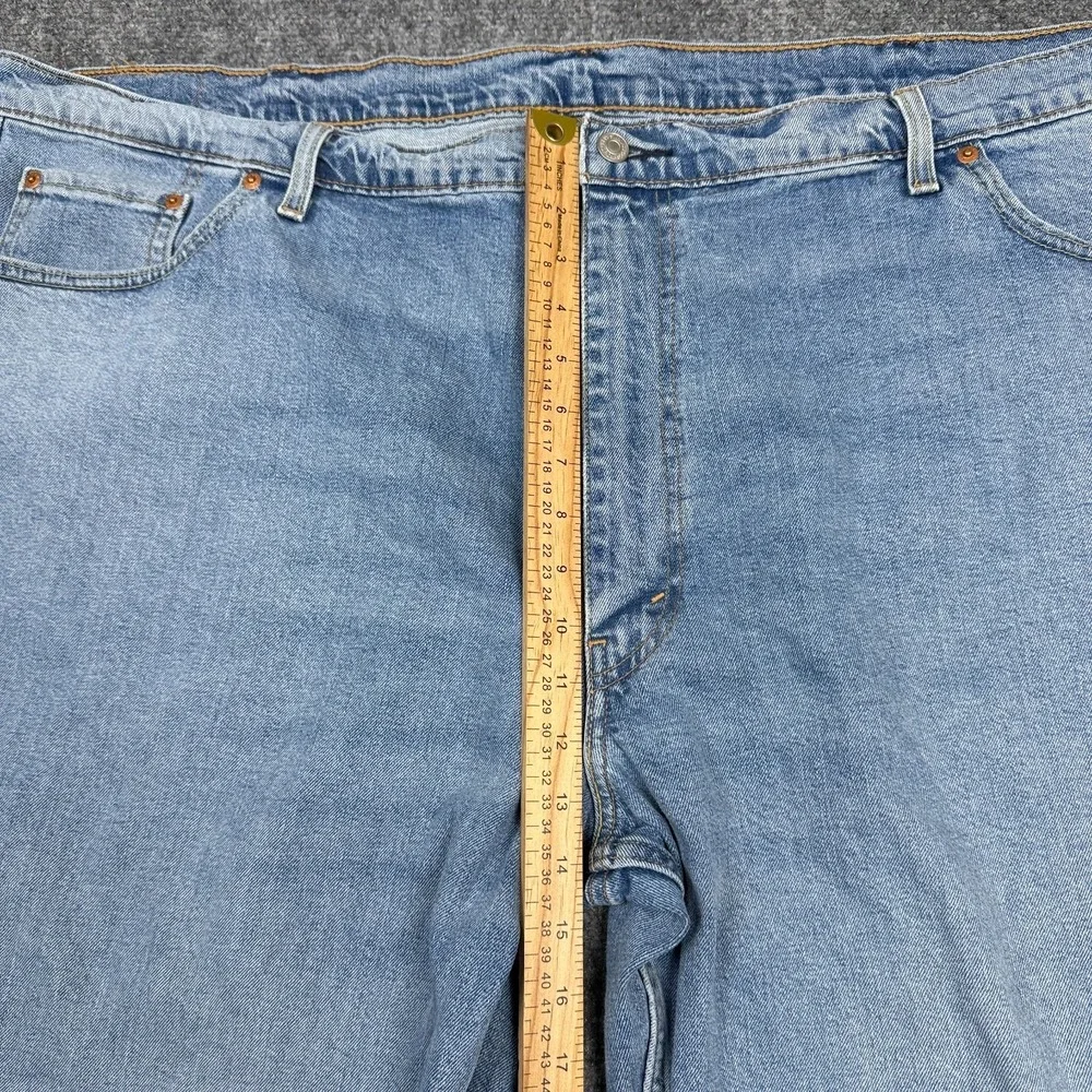 Levi's 550 Relaxed Fit Jeans Men's W50 L30 Light Wash Blue Tapered Stretch Denim